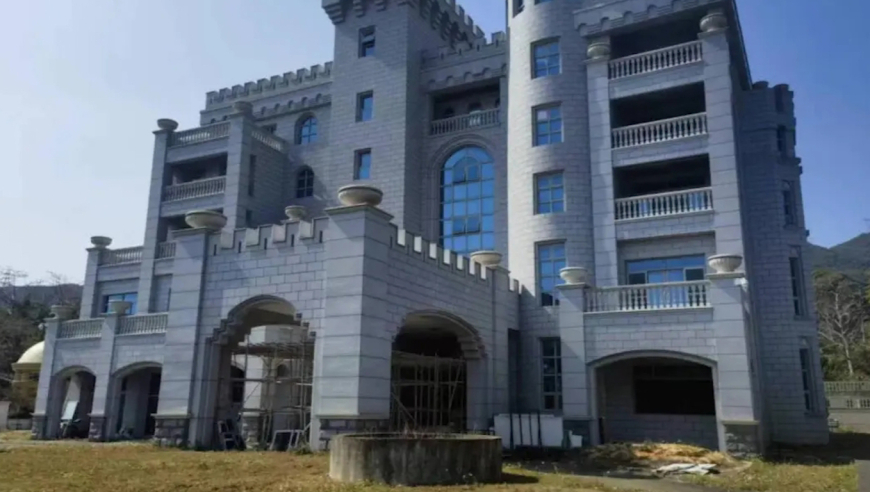 澳门天天彩免费正版资料大全,张国荣经典作品回顾,权威独家讨论与热门话题_轻量版V14.47